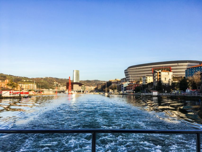 1-Hour Bilbao city Boat Tour or 2-Hour cruise to Portugalete - The one-hour route from Pio Baroja Square