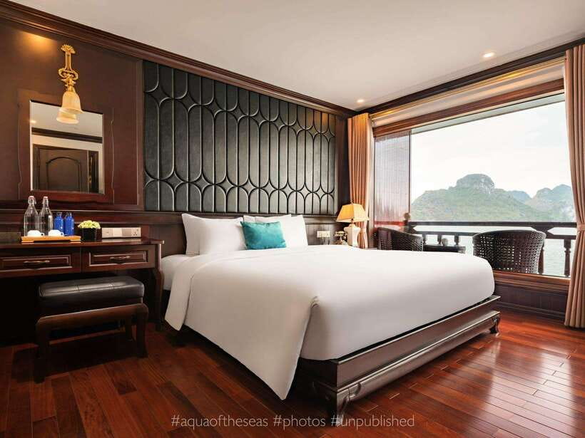 2-Day: Halong Lan Ha Bay 5 Stars Cruises w/Balcony & Bathtub - What $161 buys you on the bay