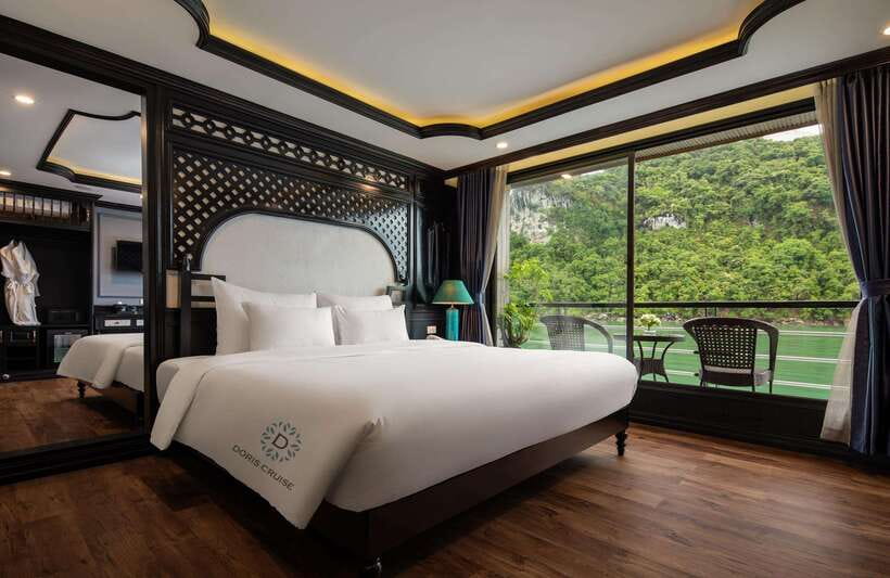 2-Day: Halong Lan Ha Bay 5 Stars Cruises w/Balcony & Bathtub - How the service affects the experience