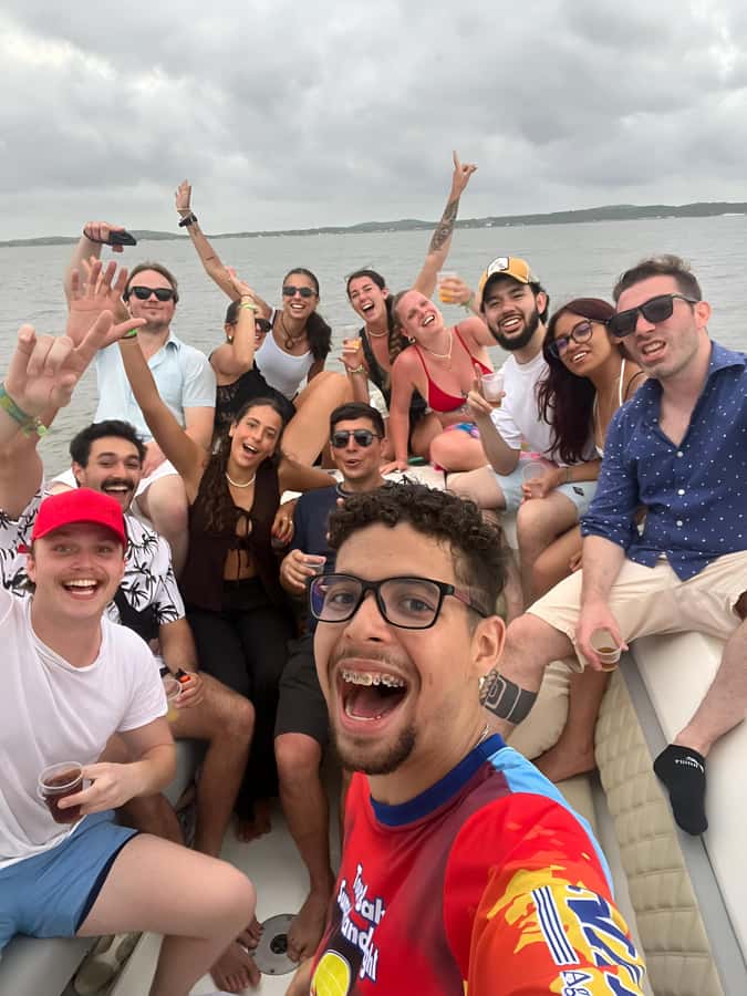 2-hour tour in Cartagena Sunset View in party boat - What this Cartagena sunset cruise is really like