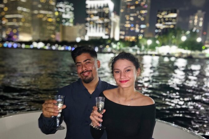 2 hrs Miami Private Boat Tour with Cooler, Ice, Bluetooth Stereo - Captains can make the difference