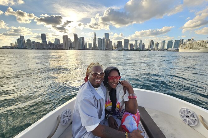 2 hrs Miami Private Boat Tour with Cooler, Ice, Bluetooth Stereo - Weather, swimming, and what is not allowed