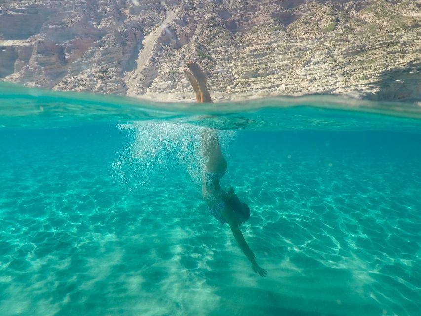 Adamas: Milos & Polyaigos Full-Day Sailboat Tour with Lunch - Kleftiko is the day’s big moment