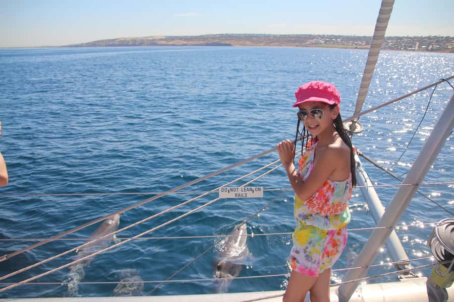 Adelaide: 4-Hour Guaranteed Wild Dolphin Watching Cruise - Making a day of Glenelg