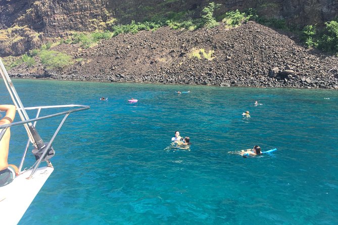 Afternoon Sail & Snorkel to the Captain Cook Monument - Kealakekua Bay and the Captain Cook Monument