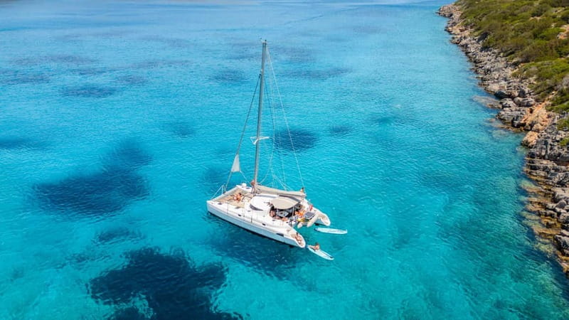 Agios Nikolaos: Spinalonga and Kolokytha Catamaran with Meal - What lunch and unlimited drinks really add