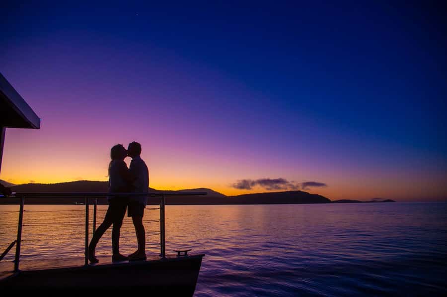 Airlie Beach: 2-Hour Sunset Cruise with Sparkling Wine - What the boat means for comfort
