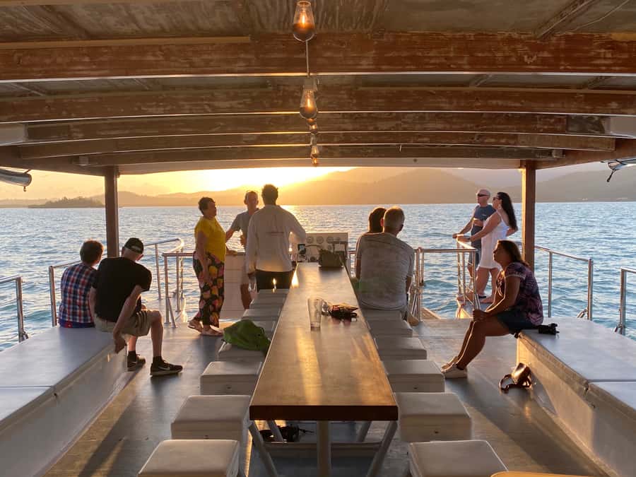 Airlie Beach: 2-Hour Sunset Cruise with Sparkling Wine - Practical details before you book