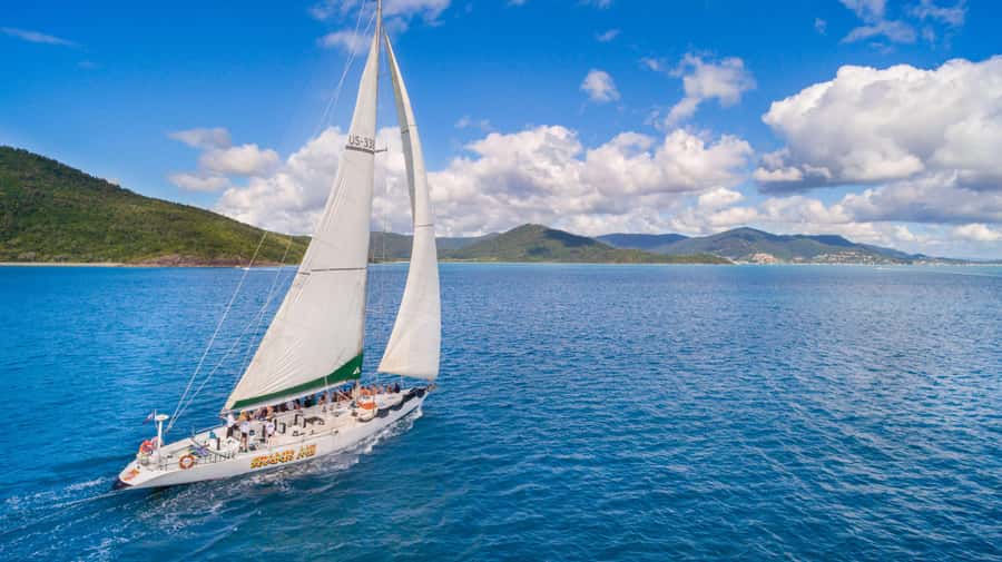 Airlie Beach: 2-Night Whitsundays Sailing Trip with Meals - Snorkeling Luncheon Bay, Caves Cove, and Blue Pearl Bay
