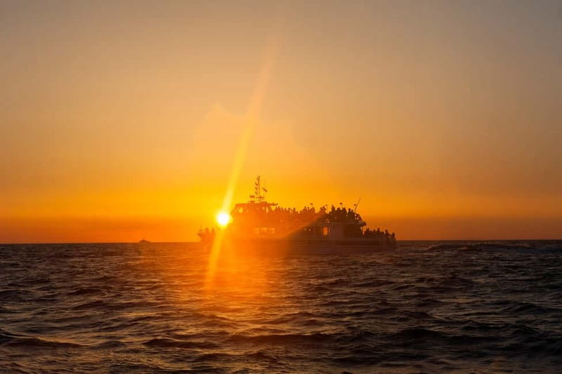 Ajaccio/Porticcio: Sanguinaires Sunset Cruise & Wine Tasting - A sunset cruise with more than a view