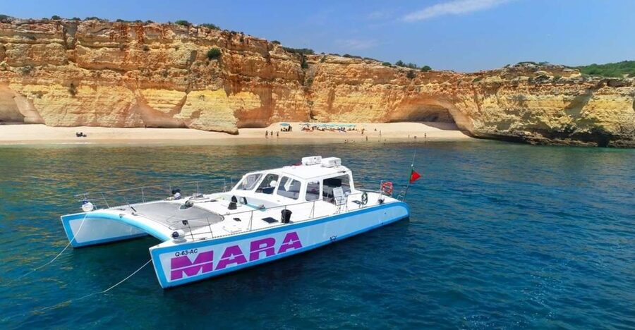 Albufeira: Catamaran Cruise with BBQ & Open Bar on the Beach - The beach stop and the barbecue
