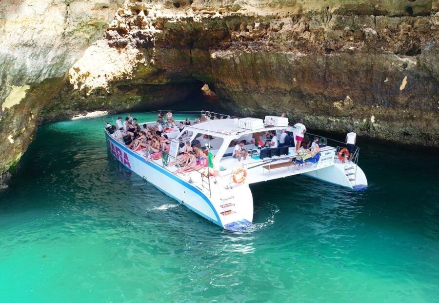 Albufeira: Caves and Coastline Catamaran Cruise to Benagil - Chapel of Nossa Senhora da Rocha and Albandeira