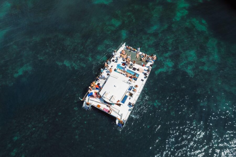 Albufeira: Caves and Coastline Catamaran Cruise to Benagil - Life aboard the catamaran