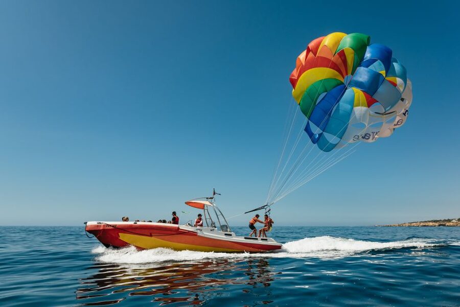 Albufeira: Parasailing Boat Trip - Key points to know before booking