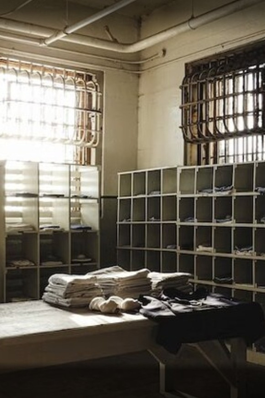 Alcatraz Island Prison Tour & Bay Cruise Combined Package - More than Al Capone and famous escapes
