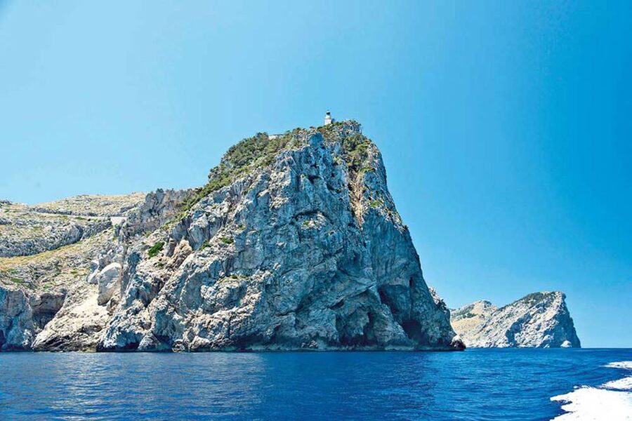 Alcudia: Boat Trip to Cap de Formentor and Formentor - One hour at Formentor beach