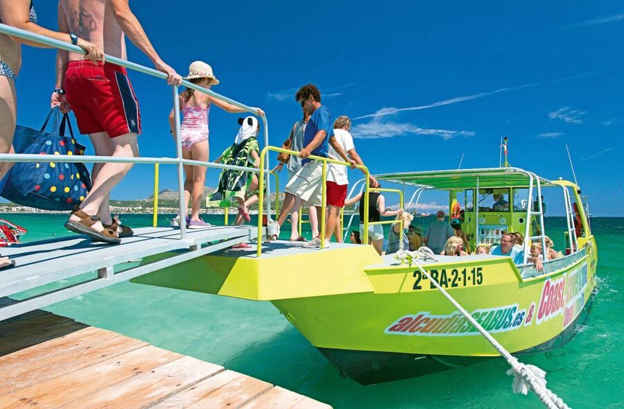Alcudia: Caves & Coastline Boat Trip w/ Snorkelling - Two swimming stops in clear water