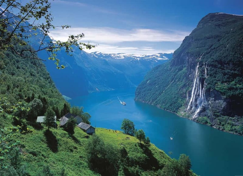 Ålesund: Geirangerfjord Scenic Cruise & Village Visit - Booking details worth knowing before you go