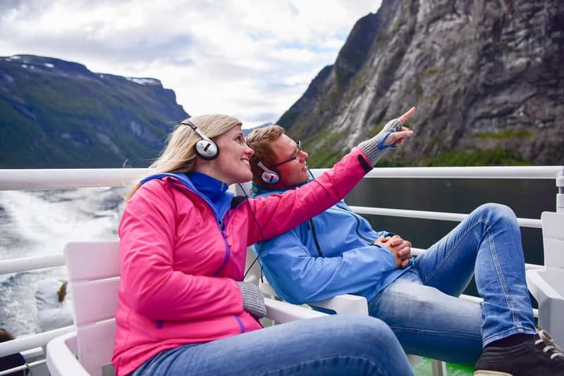 Ålesund: Geirangerfjord Scenic Cruise & Village Visit - Storfjorden: the route begins to open up