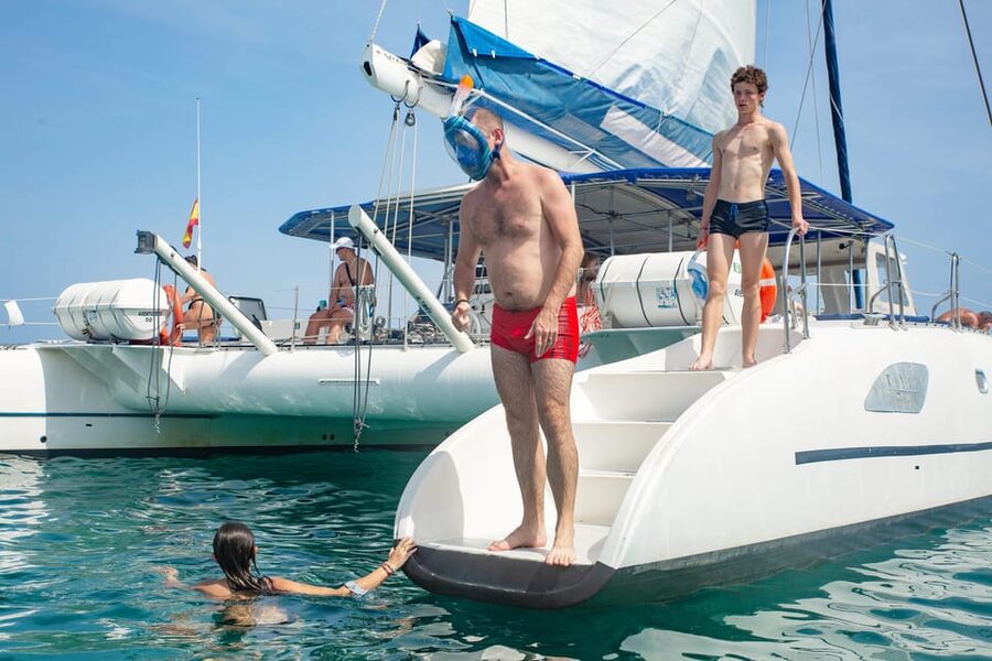 Alicante: 3-Hour Coastal Catamaran Cruise - Should you book the Alicante catamaran cruise?