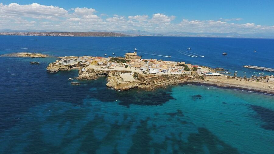 Alicante: 6-Hour Catamaran Cruise to Tabarca Island - What to pack for a better day
