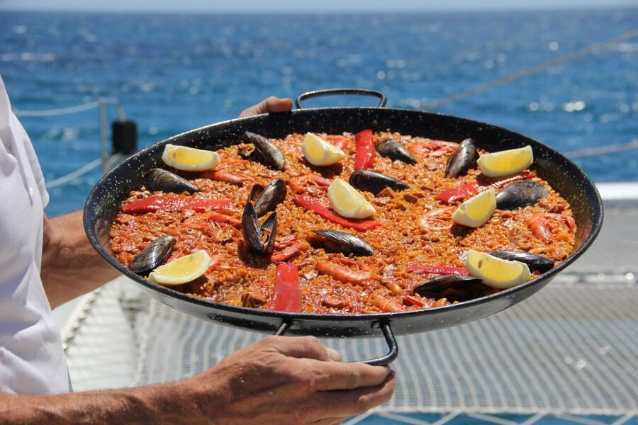 Alicante: 6-Hour Catamaran Cruise to Tabarca Island - What the ride feels like in open water