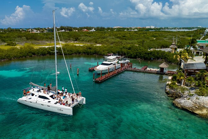 All Inclusive Isla Mujeres Catamaran - Snorkeling at El Meco