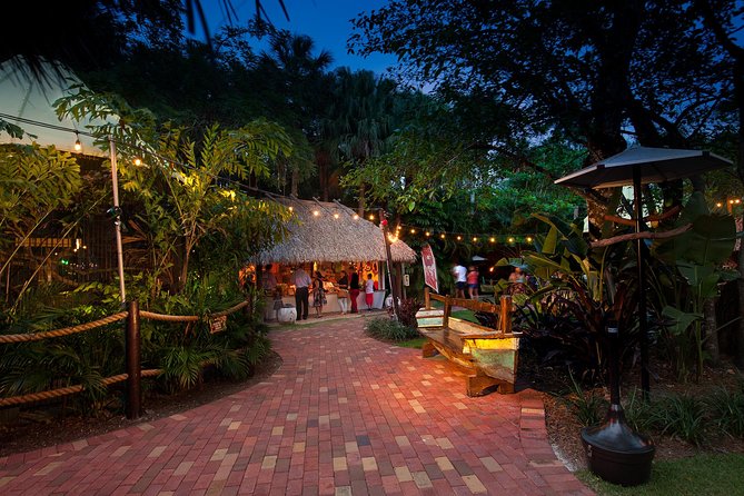 All You Can Eat BBQ Dinner and Show at Tropical Isle with Sightseeing Cruise - Key points to know before you book