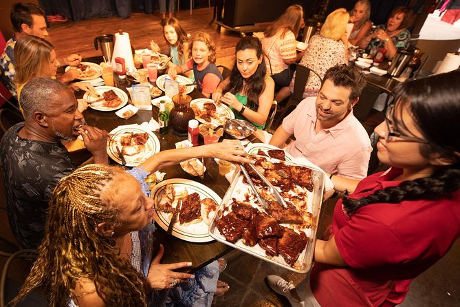All You Can Eat BBQ Dinner and Show at Tropical Isle with Sightseeing Cruise - Finding the best seat for the sightseeing cruise