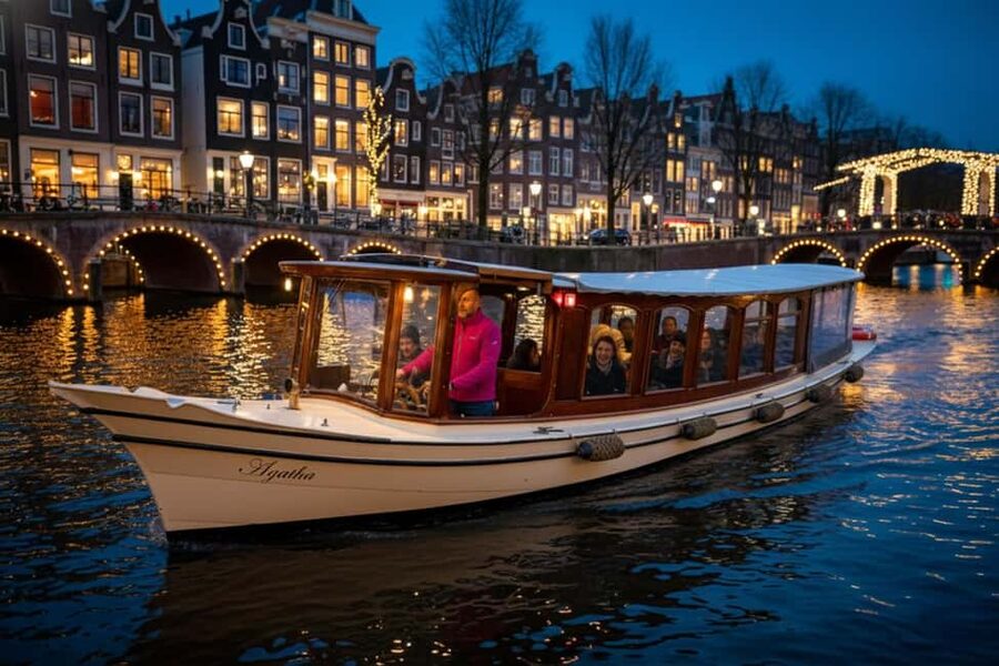 Amsterdam: 90 min Cruise with Local Guide & Unlimited Drinks - Weather, comfort, and rules on board
