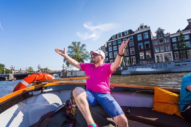 Amsterdam All-Inclusive 90-Minutes Heated Cruise by Captain Jack - Food, Drinks, and the No-Toilet Problem