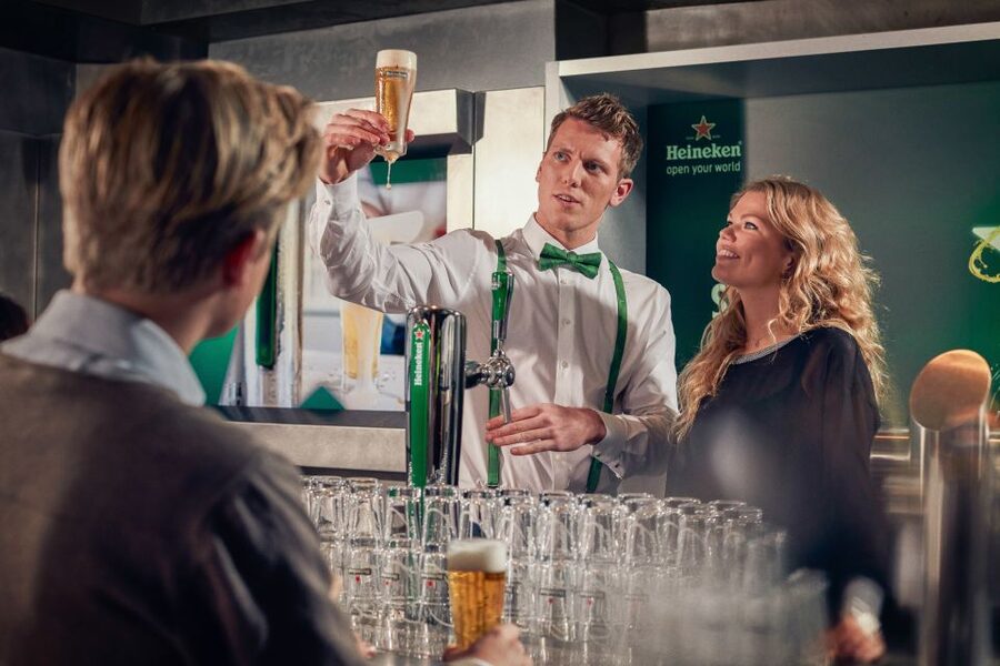 Amsterdam: City Canal Cruise and Heineken Experience - The tasting and final bar