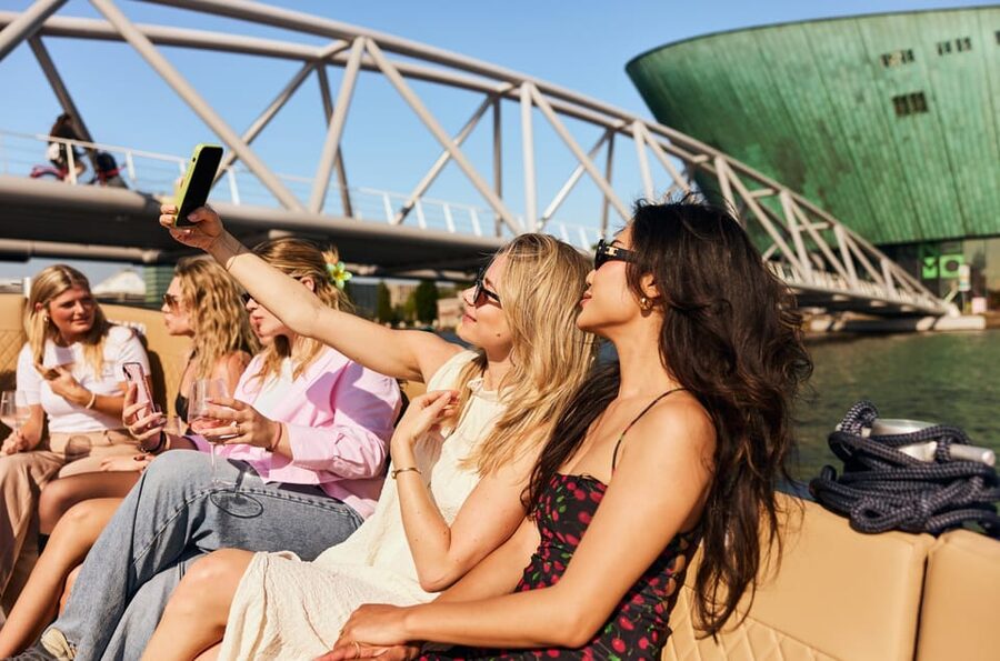 Amsterdam: Evening Candle Light Cruise With Wine & Cheese - The essential details before you book
