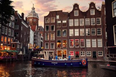 Evening Candle Light Cruise With Wine & Cheese