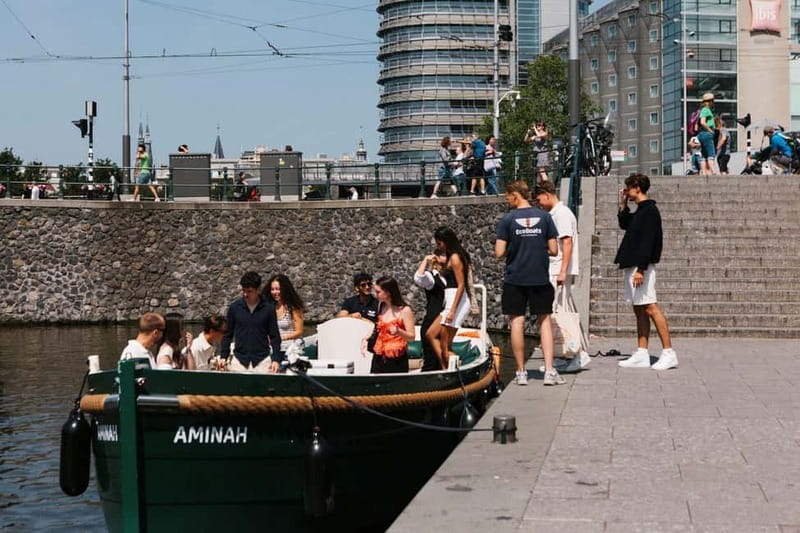 Amsterdam Evening (Sunset) Canal Cruise w/ optional drinks - Key points at a glance