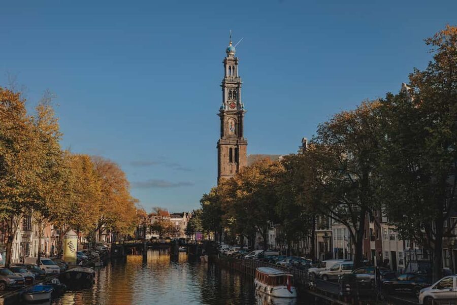 Amsterdam: Heated Canal Cruise with Unlimited Drinks & Bite - Hermitage Museum, Skinny Bridge, and the Amstel