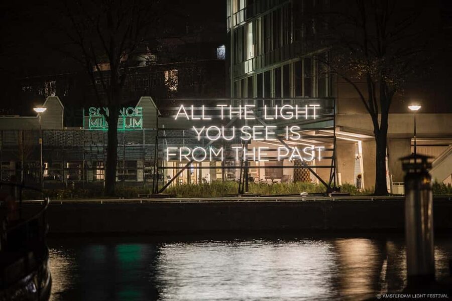 Amsterdam: Light Festival Boat+Unlimit.Drinks & Snack Option - NEMO and the eastern harbor
