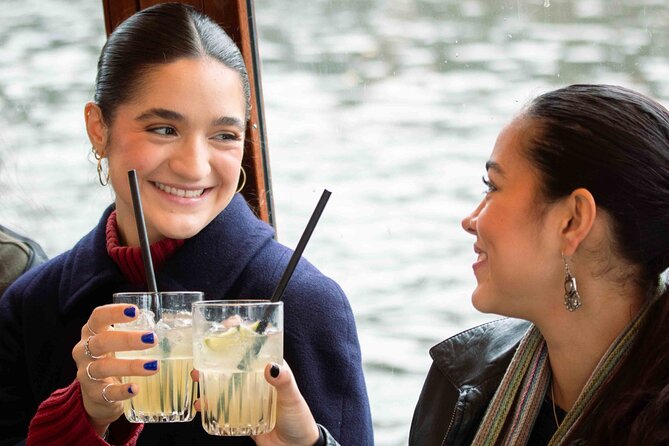 Amsterdam: Luxury Saloon Boat Cruise with Cocktails & Waffle - Timing, meeting points, and practical concerns