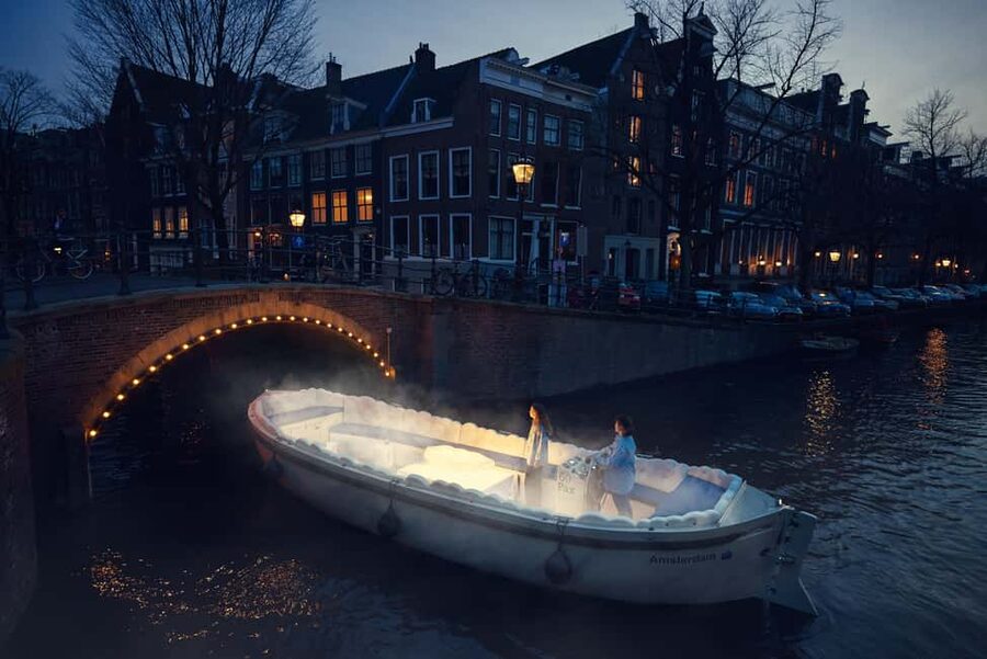 Amsterdam: Smoke & Cruise on covered Cannabis Boat With Bar - Prinsengracht and the ride back