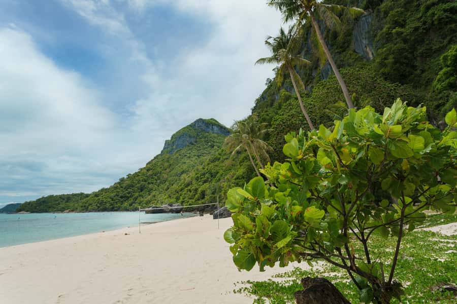 Ang Thong Full-Day Discovery Cruise from Koh Samui - Stop one: the Koh Mae viewpoint