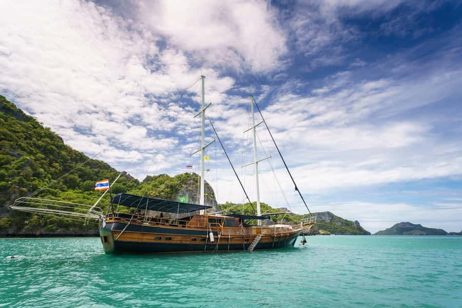 Ang Thong Full-Day Discovery Cruise from Koh Samui - Koh Mae and the Emerald Lake walk