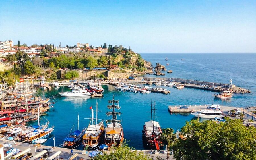 Antalya: Guided Old Town Tour with Boat Trip and Lunch - Lunch in Kaleiçi and what is included