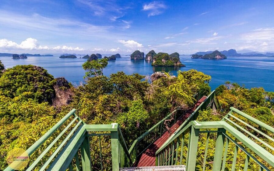 Ao Nang: Hong Islands Tour by Speedboat or Longtail Boat - Hong Lagoon: a short look into the island