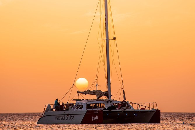 Aruba Sunset Sail with Appetizers and Open Bar - Meeting the crew at Piet’s Pier Bar
