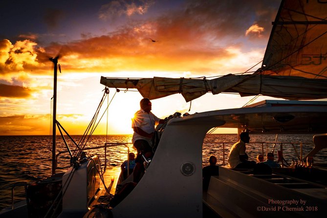 Aruba Sunset Sail with Appetizers and Open Bar - Appetizers, not dinner
