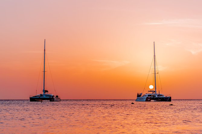 Aruba Sunset Sail with Appetizers and Open Bar - Finding your place on the catamaran