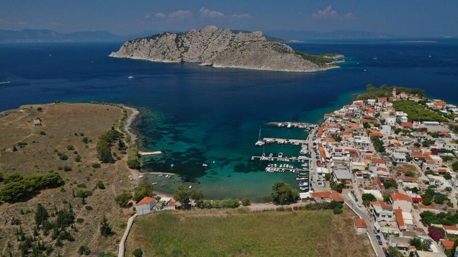 Athens: Aegina, Agistri & Metopi Swimming Cruise with lunch - A full day from Athens to the Saronic Gulf
