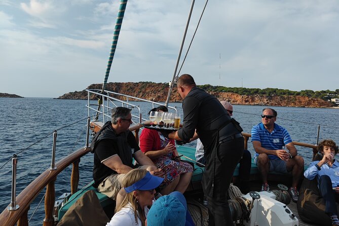 Athens cruise: Agistri, Moni/Metopi, Aegina with lunch & drinks - Weather, seating, and what to pack