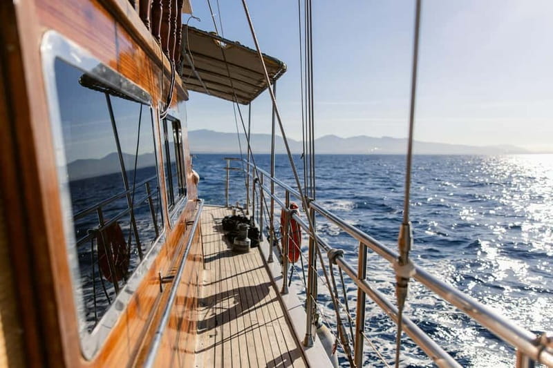 Athens: Cruise to Agistri, Moni & Aegina with Lunch & Drinks - Moni or Metopi: the day’s best water stop