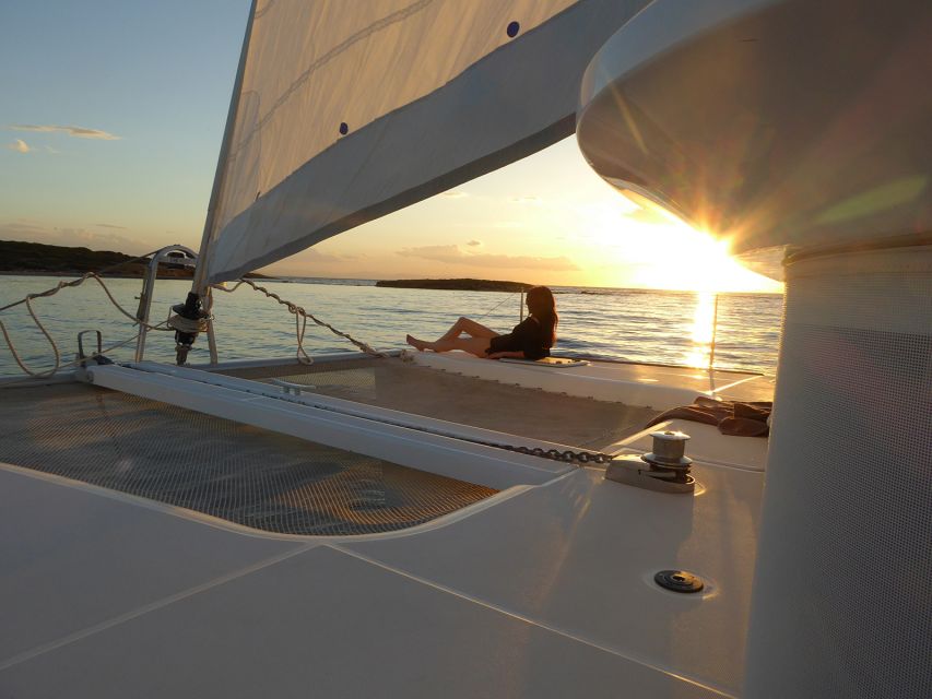 Athens: Riviera Catamaran Cruise with Meal and Drinks - Swimming near Voula and Vouliagmeni
